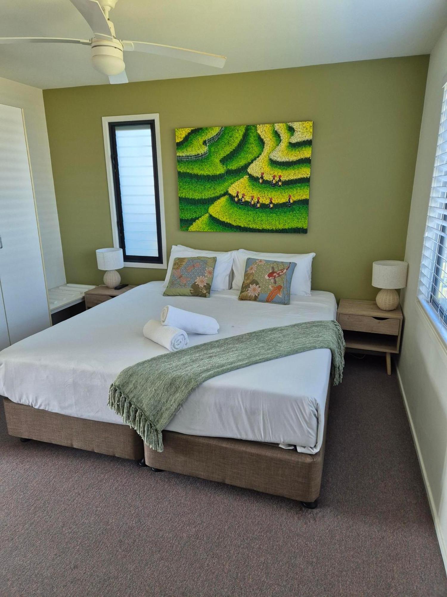 Serenity Diamond Beach Exterior photo